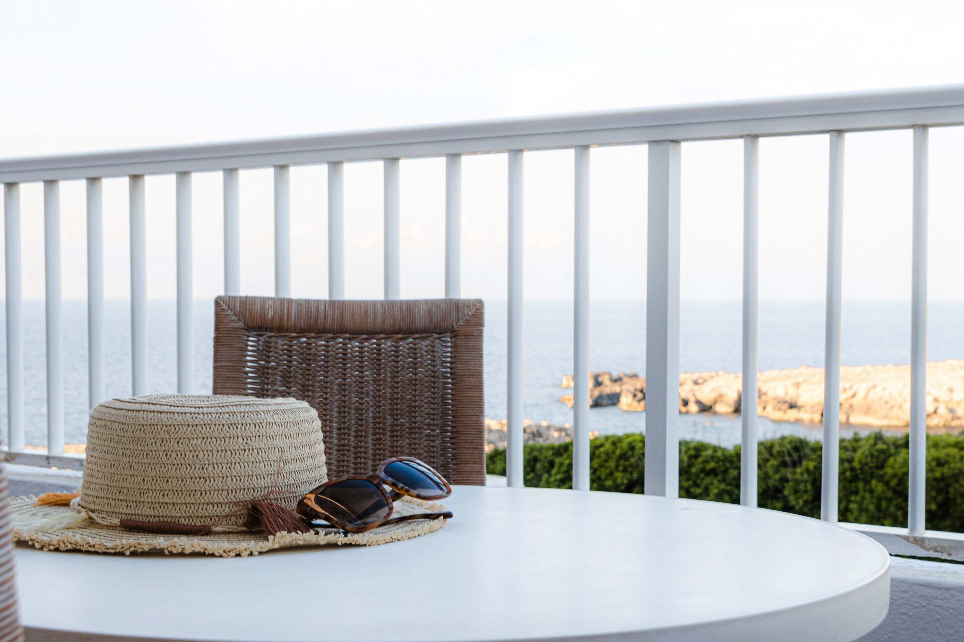 1 غرفة نوم وخزنة داخل الغرفة وستائر تعتيم وتجهيزات عازلة للصوت