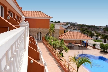 Terrace/patio. Callaomar