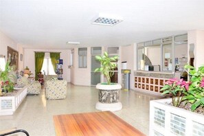 Lobby - Apartamentos Costamar (Arona)