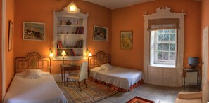 Minibar, in-room safe, individually decorated, individually furnished - Hotel Rural Las Longueras (Agaete)