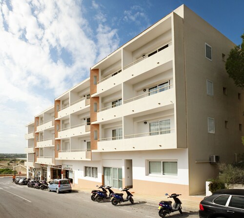 Paya Suites