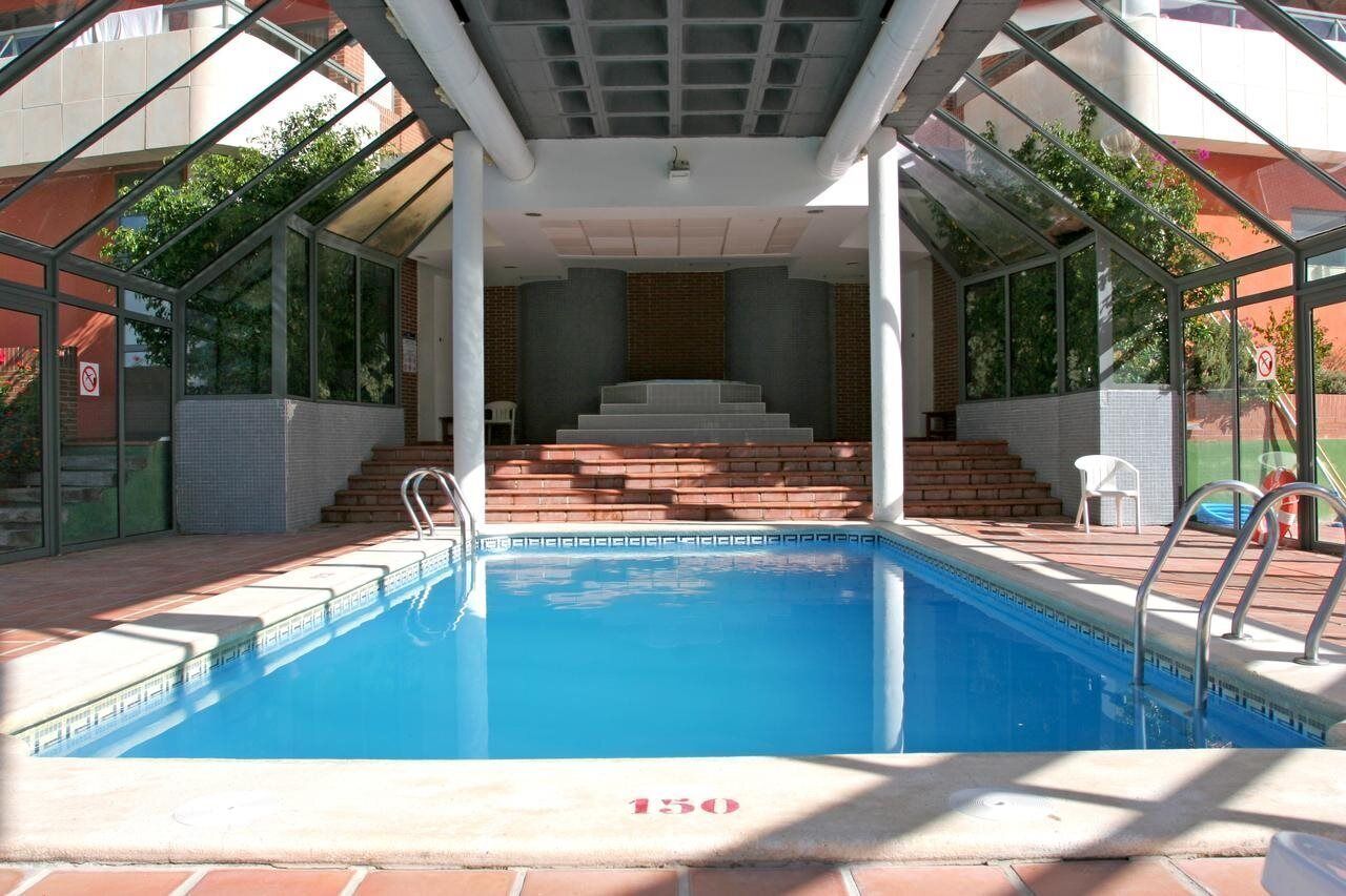 Indoor pool, outdoor pool