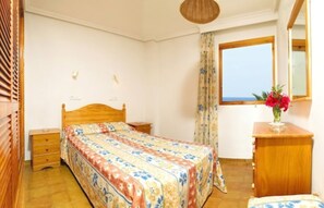 Apartment, 1 Bedroom, Balcony | Desk, blackout drapes, cribs/infant beds, WiFi - Green Line Bon Sol Apartamentos (Ibiza Town)