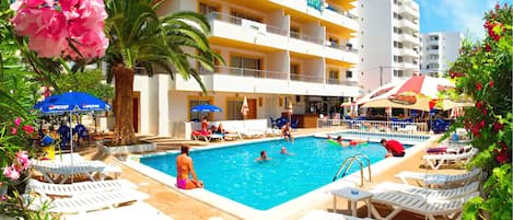 Outdoor pool, pool umbrellas, pool loungers