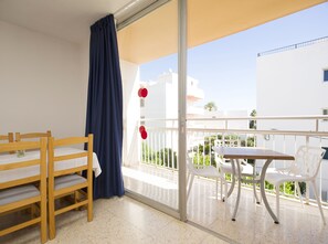 Balcony - Green Line Bon Sol Apartamentos (Ibiza Town)