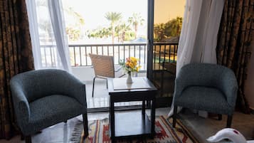 Standard Room, 1 Double Bed, Sea View | In-room safe, iron/ironing board, rollaway beds, bed sheets