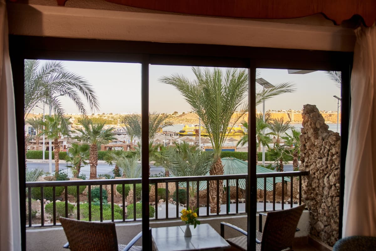 Standard Room, 1 Double Bed, Sea View