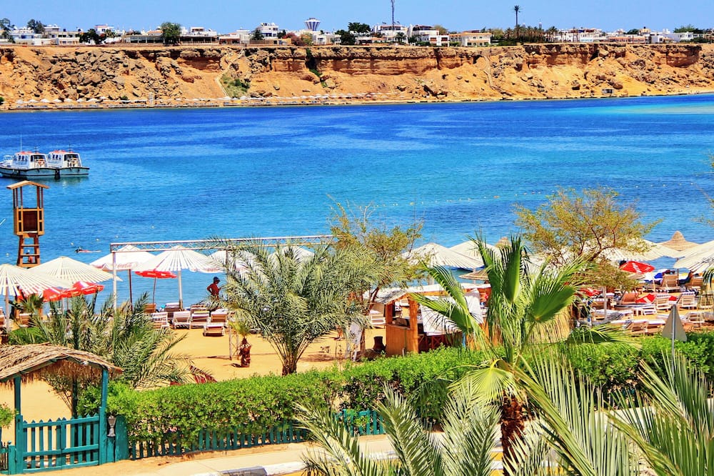 Turquoise Beach Hotel