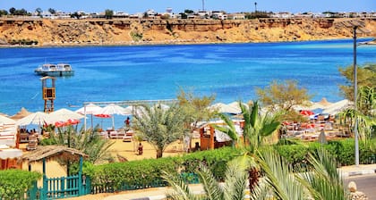 Turquoise Beach Hotel