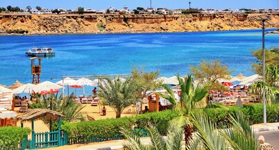 Turquoise Beach Hotel