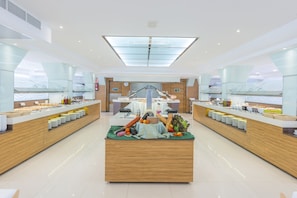 Breakfast and dinner served - Hotel Vista Park (Santa Margalida)