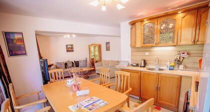 Yassen Mng Apartments