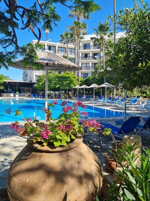 Garden view - Hotel Veronica (Paphos)