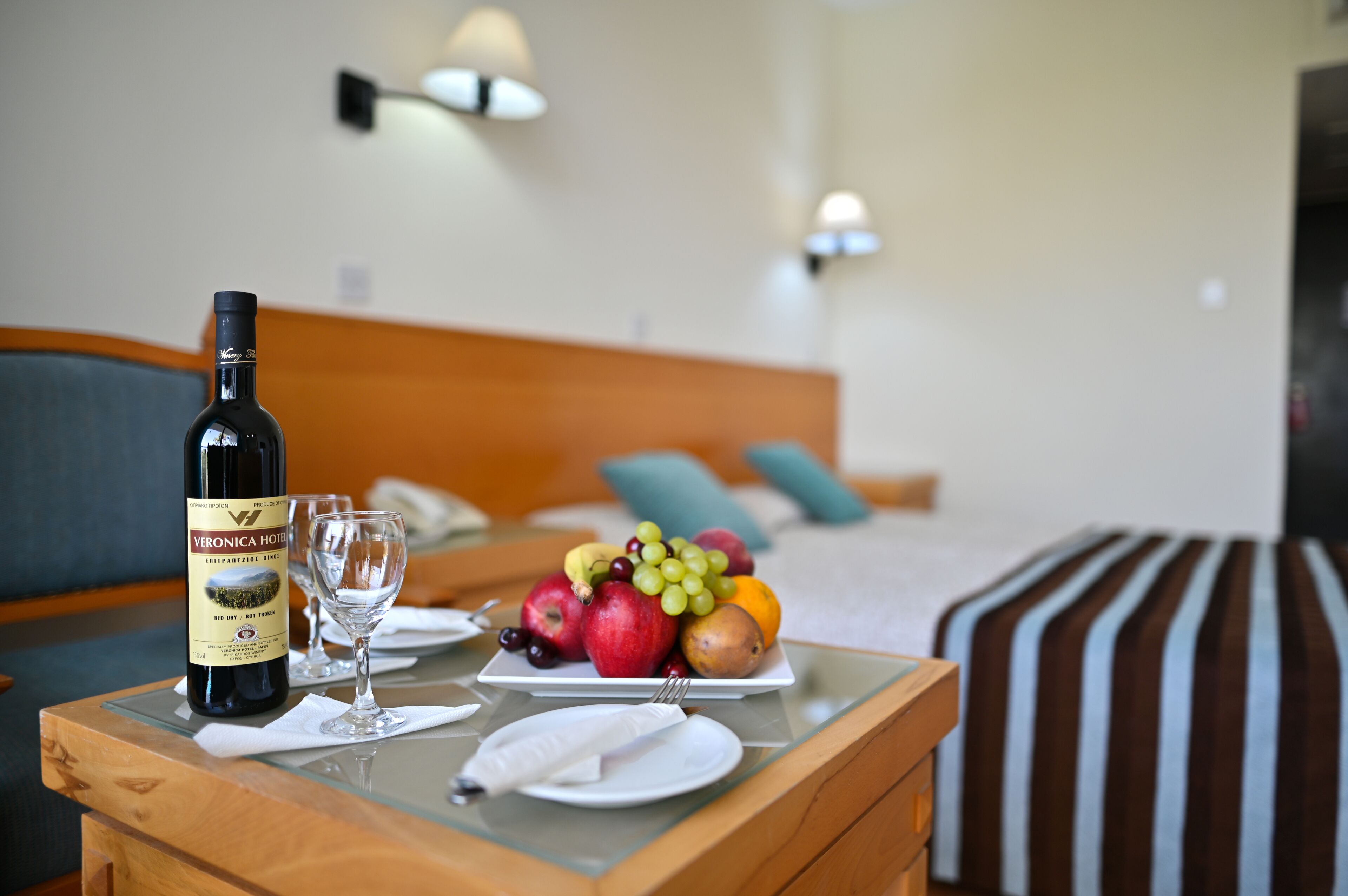 double or twin room | in-room safe, free wifi, bed sheets