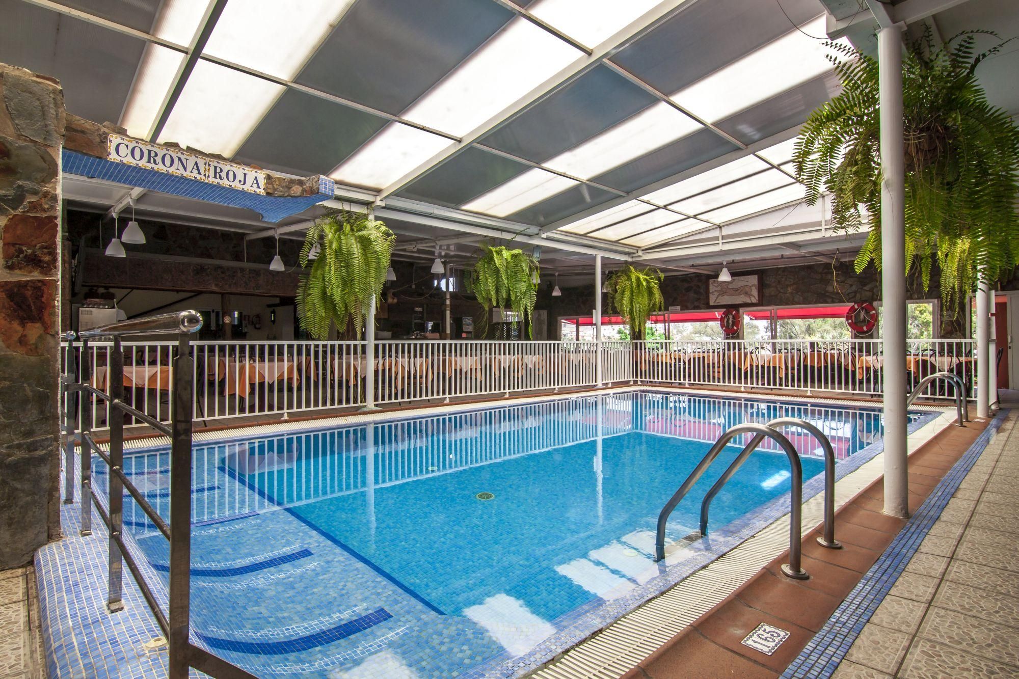 Piscine couverte