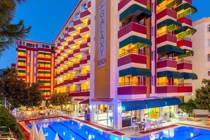 Façana frontal de l'allotjament