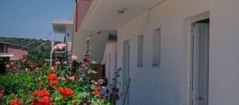 Kefalos Studios Anthoula