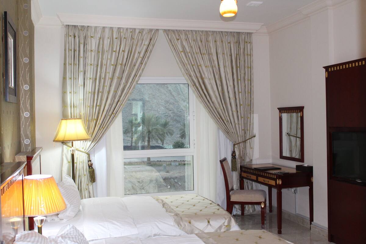 Apartment, 1 Bedroom | Premium bedding, in-room safe, desk, soundproofing