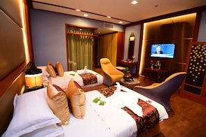 Grand Deluxe | Minibar, in-room safe, desk, blackout curtains - Bagan Umbra Hotel (Nyaung-U)
