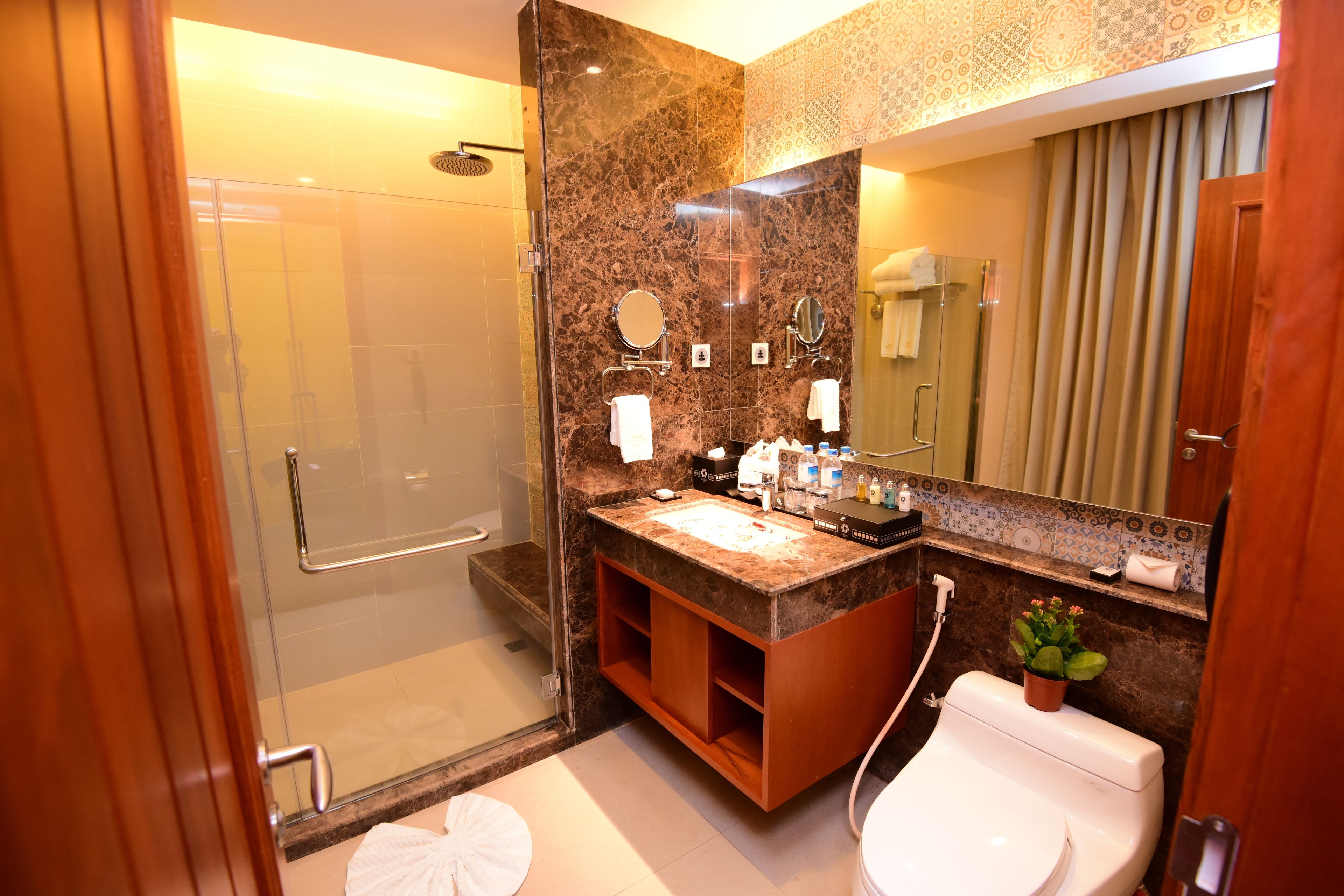 grand deluxe | bathroom | shower, free toiletries, hair dryer, bathrobes