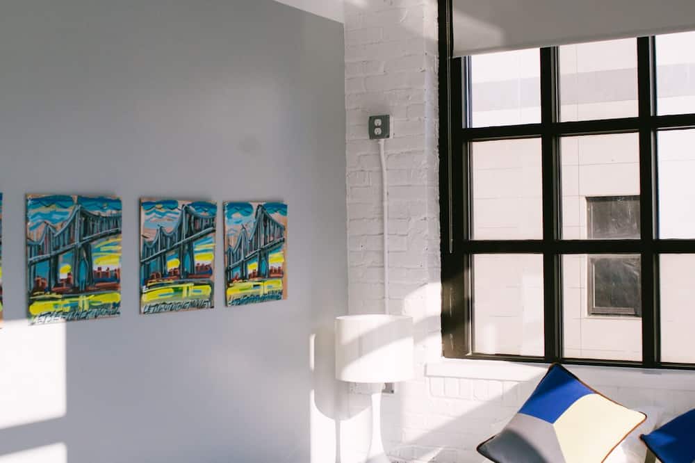 The Local - Hostel