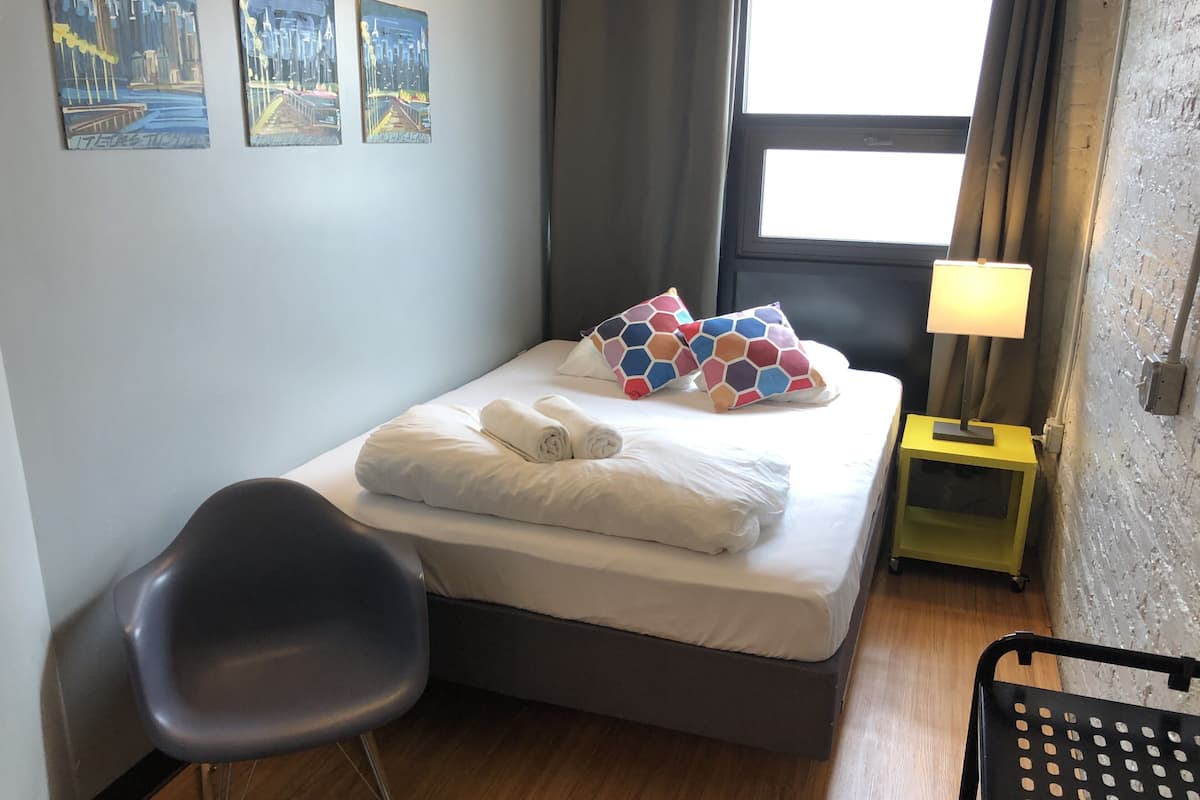 Private Queen Room with Ensuite Bathroom (1 bed) - Accessible | Down comforters, iron/ironing board, free WiFi, bed sheets