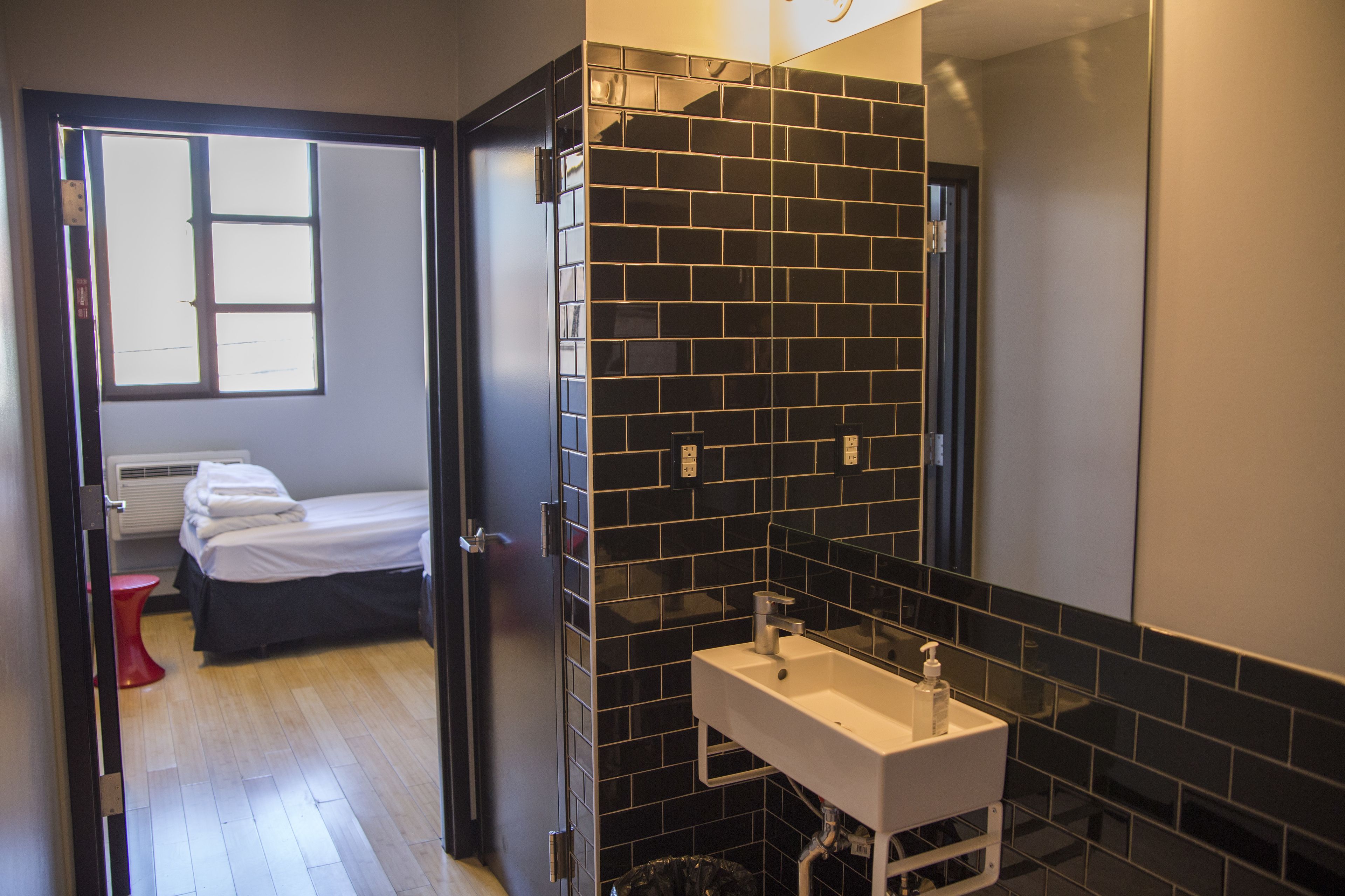 Private Queen Room with Ensuite Bathroom (1 bed) | Bathroom | Shower, hair dryer, towels