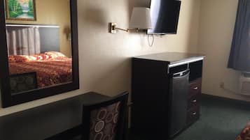 Free WiFi, bed sheets, wheelchair access