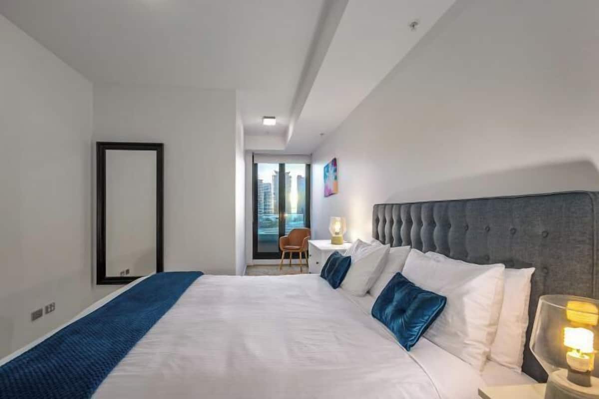 2 slaapkamers, individueel gedecoreerd, individueel gemeubileerd
