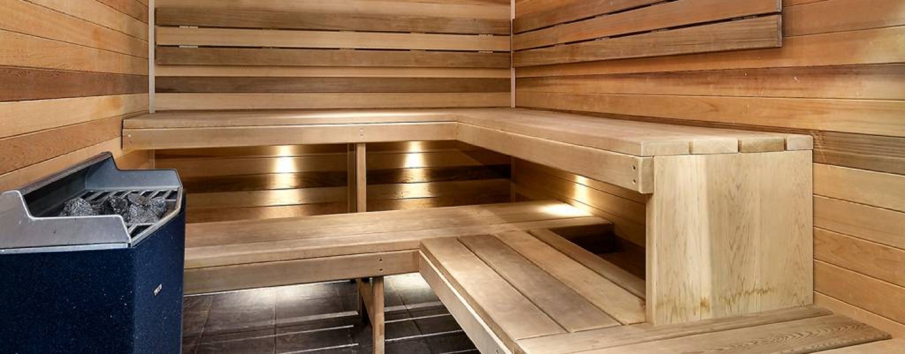 Waterfront Melbourne Apartments — image 26