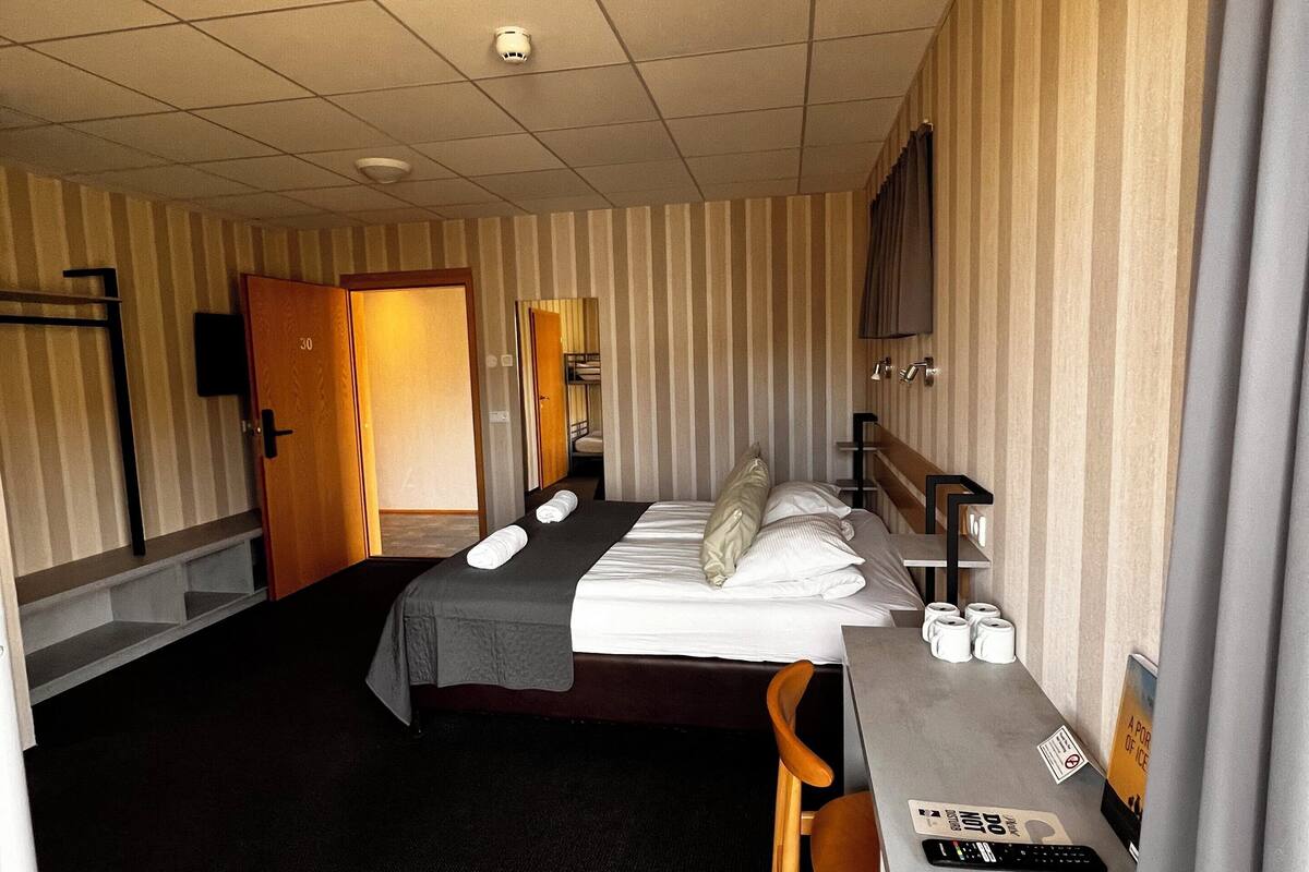 laptop workspace, blackout curtains, free wifi, bed sheets