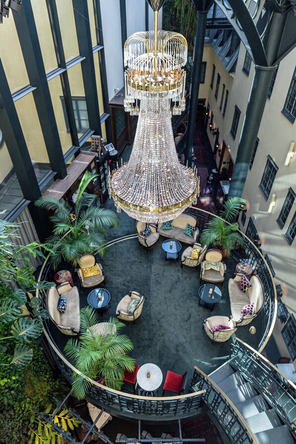 Frühstück, Mittagessen und Abendessen