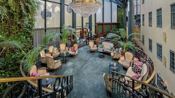 Bar (en la propiedad)