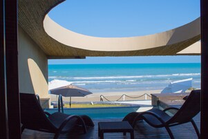 客房, 1 张特大床, 海景 | 沙滩/海景