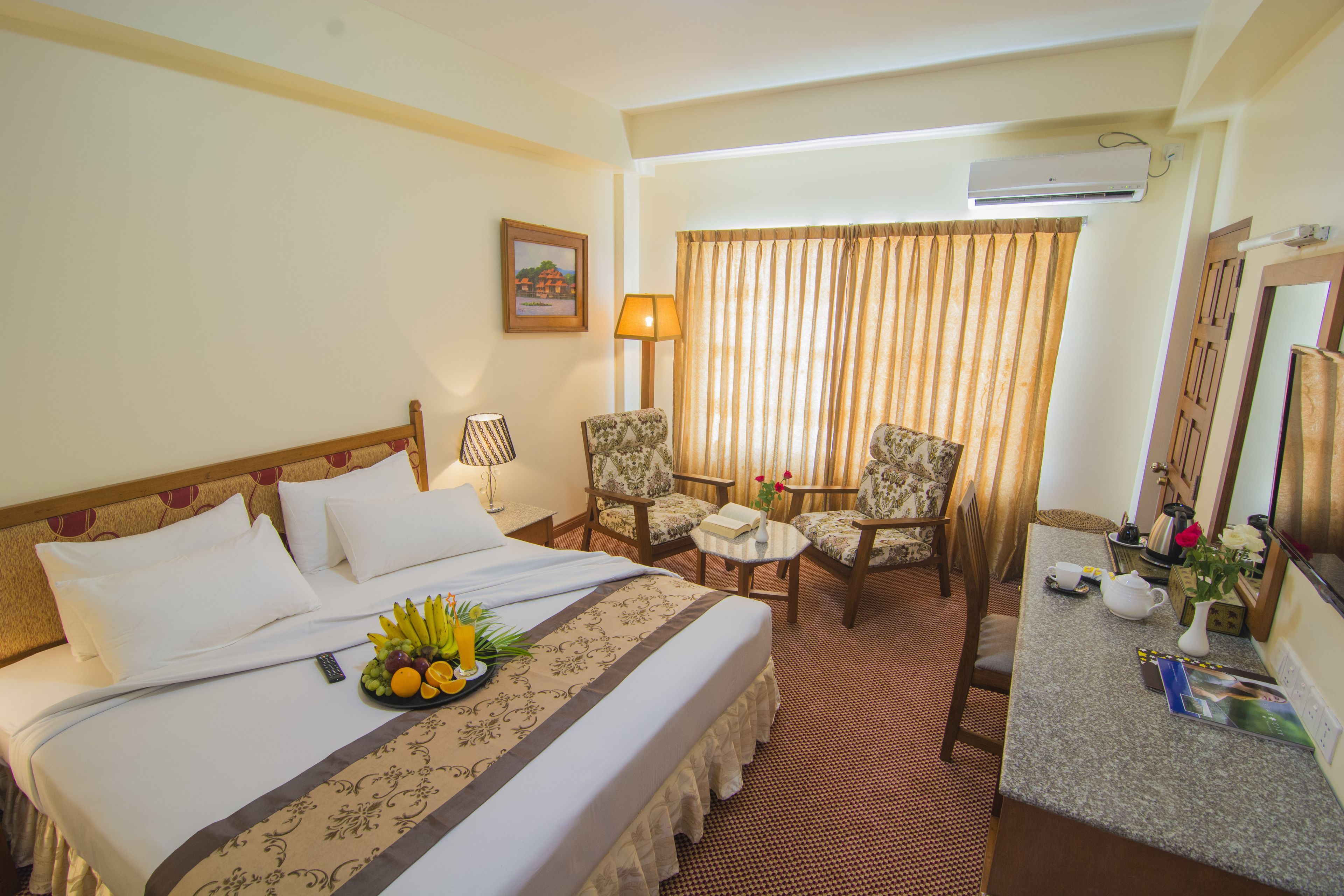 grand deluxe | 1 bedroom, minibar, in-room safe, desk