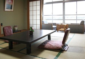 Japanese Style Room, 10 Tatami-mats