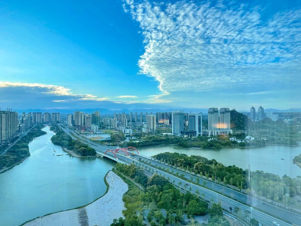 In-room safe, desk, soundproofing, iron/ironing board