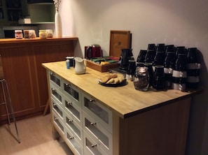 Free daily buffet breakfast - Hotel Göingehof (Hassleholm)