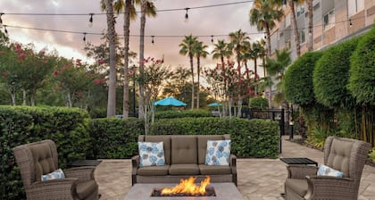 Courtyard by Marriott Orlando South/Grande Lakes Area