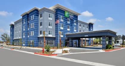Holiday Inn Express & Suites Loma Linda- San Bernardino S by IHG