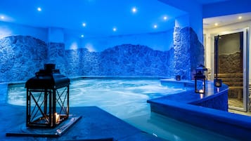 Sauna, spa tub, steam room, Turkish bath, body treatments, aromatherapy