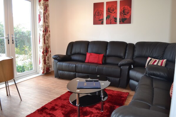 Appartamento, 4 camere da letto | Soggiorno | TV LCD