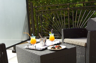 The Originals City, Hôtel Les Bastides du Gapeau, Hyères Nord