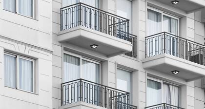 CH Recoleta Suites