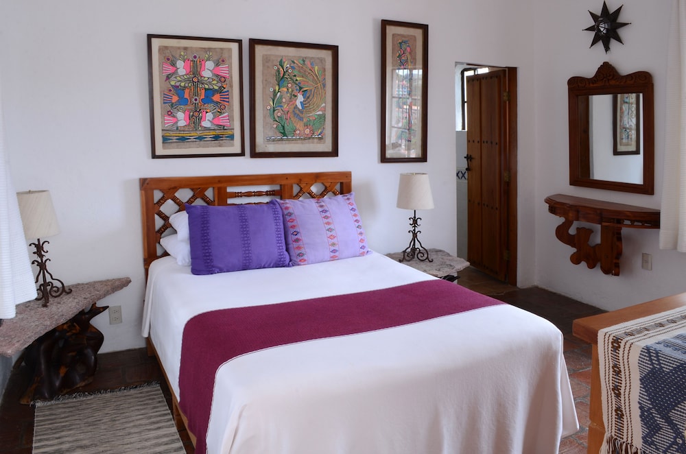 Hotel Los Arcos by null