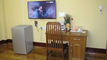 Standard Double Room | In-room business centre