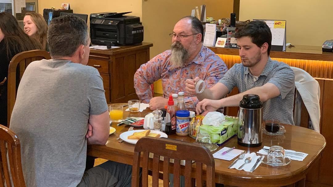 daily english breakfast (usd 10 per person)