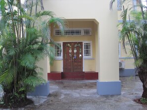 Entrada de la propiedad