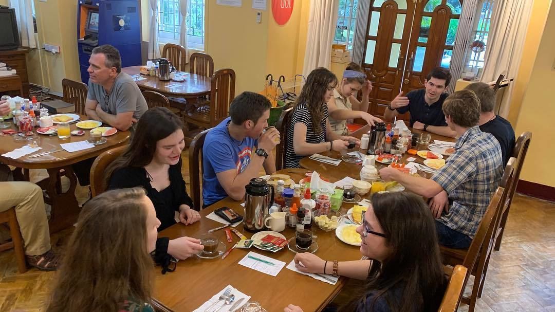 daily english breakfast (usd 10 per person)