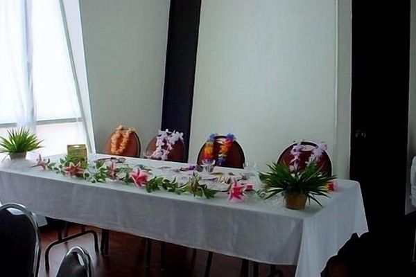 Banquet hall